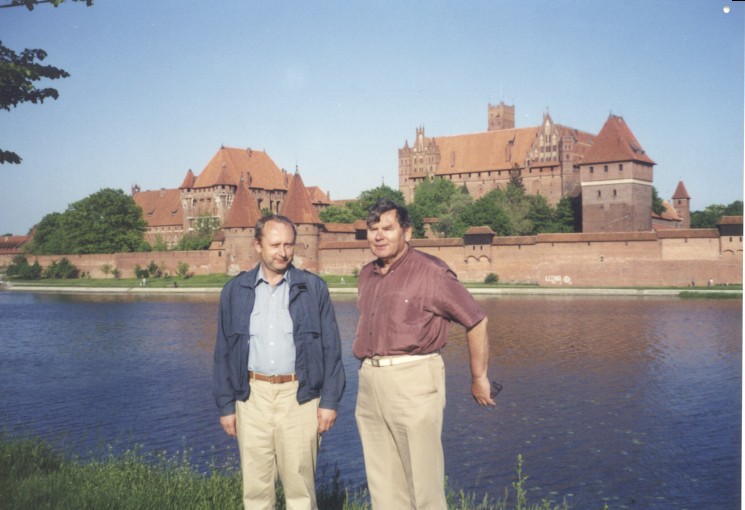 Fot. #A3: Dr Jan Pajk z bratem .p. Czesawem Pajk