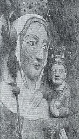 Fot. #C2a (gra): Stara fotografia zblienia twarzy wysokiej na 8 metrw figury krzyackiej Madonny z zamku w Malborku.